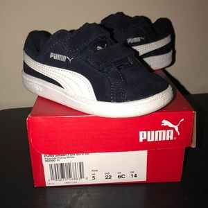Puma Sneakers